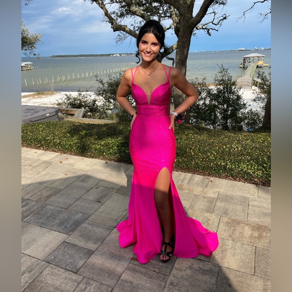 Amarra, Size 0, Fushia with rhinestones. 100% polyester. Strappy back - Picture 2 of 7